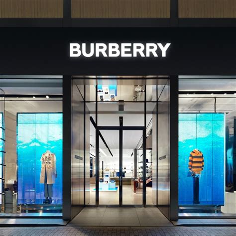 shop burberry online